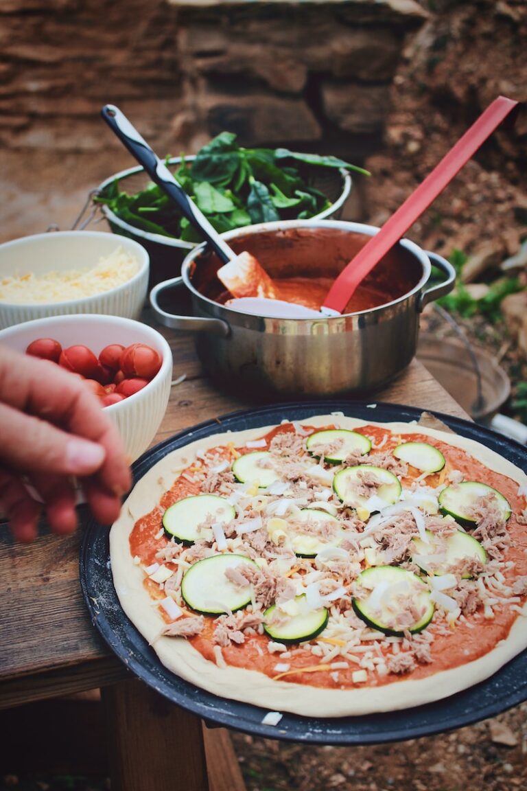 Plats préparés avec de la sauce tomates