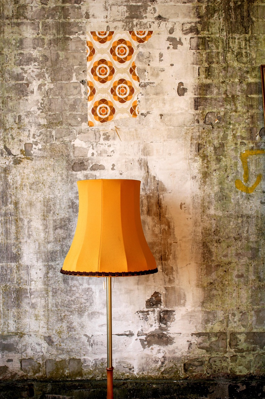 découvrez notre lampe à souder, idéale pour tous vos projets de bricolage et de réparation. sa conception robustes et sa lumière puissante facilitent le travail de précision. parfaite pour les artisans et les amateurs, cette lampe est un incontournable dans votre boîte à outils.