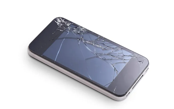 Roubaix : la réparation des iPhone fait un carton !