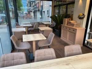 restaurant avec terrasse