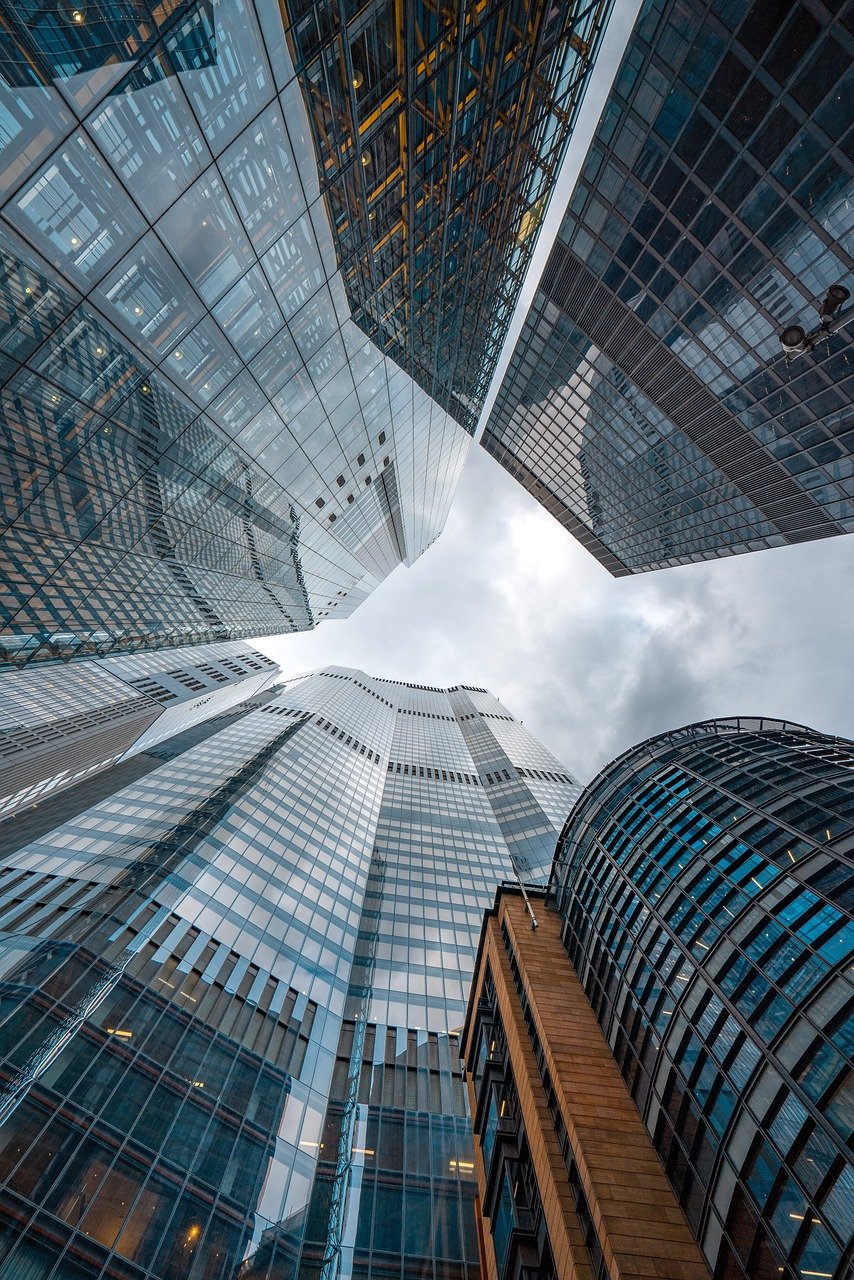 découvrez l'élégance intemporelle et la durabilité des façades en pierre naturelle. apportez une touche authentique à votre bâtiment avec des matériaux de qualité, alliant esthétique et performance.